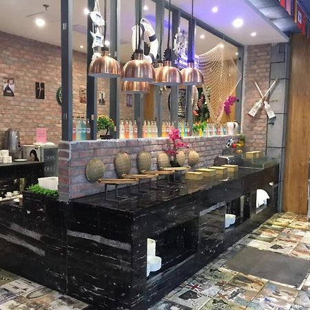 Days Inn Business Place Bagu Chongqing Exterior foto