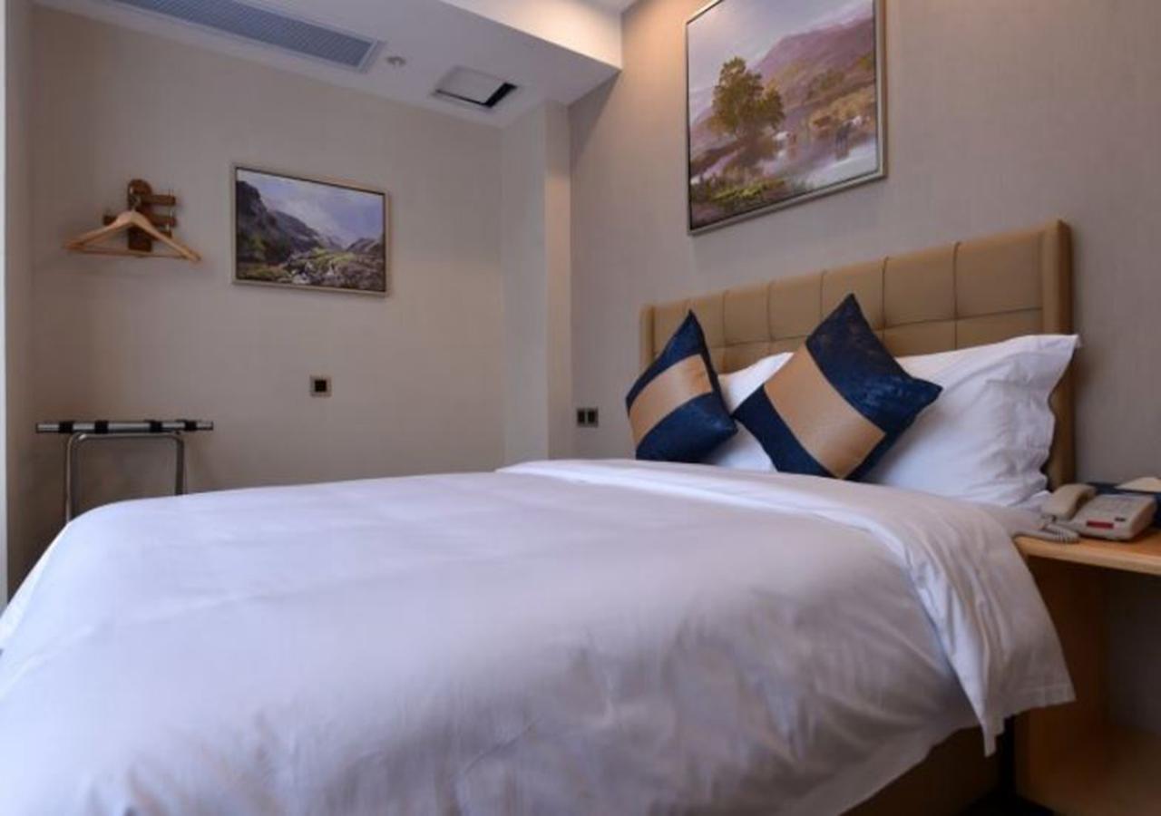 Days Inn Business Place Bagu Chongqing Exterior foto